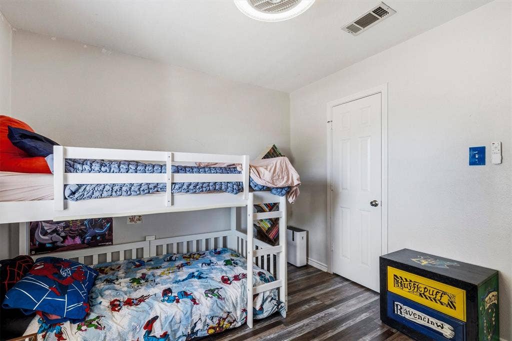8204 Reel Street, Frisco, TX 75035 8204 Reel Street, Frisco, TX 75035