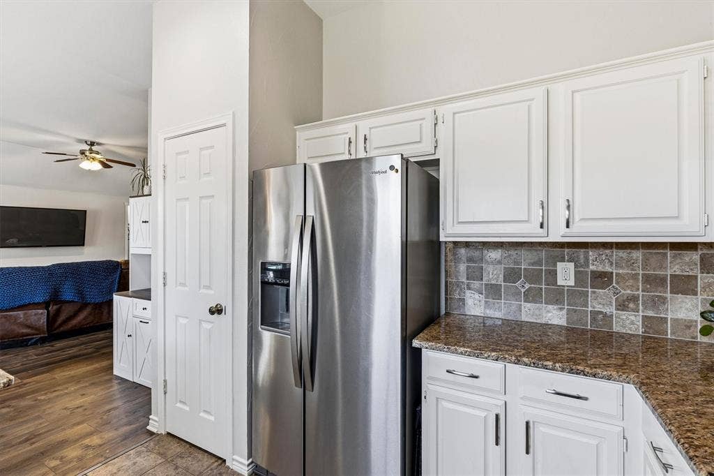 8204 Reel Street, Frisco, TX 75035 8204 Reel Street, Frisco, TX 75035