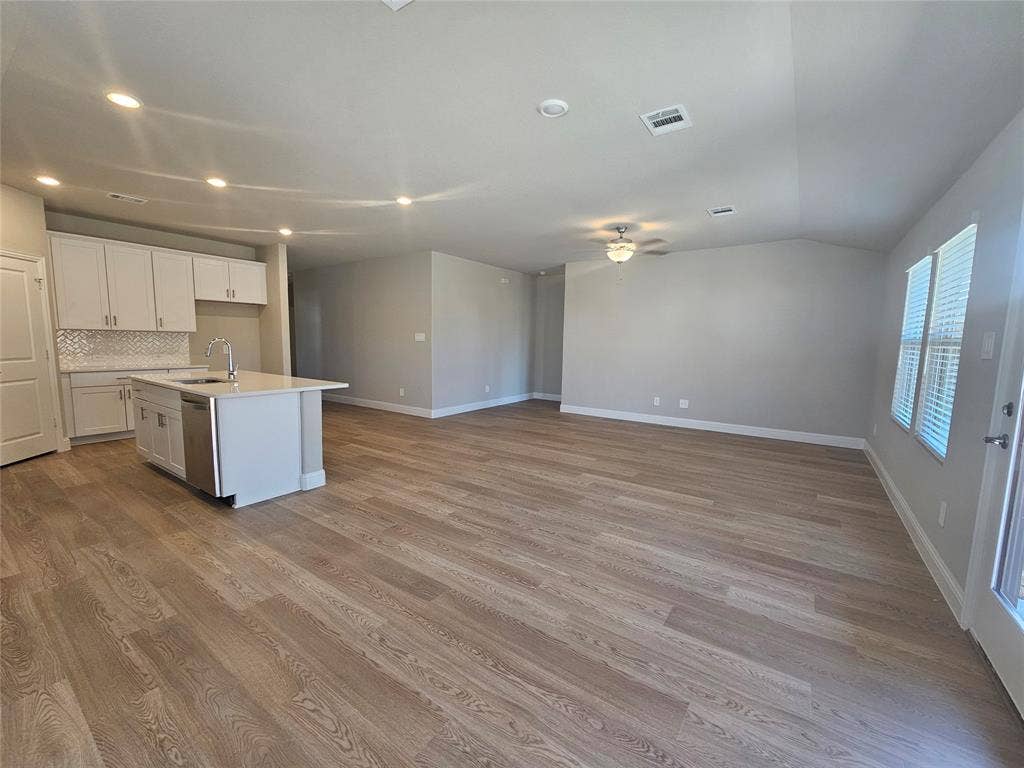 2101 Gustavus Drive, Sherman, TX 75092 2101 Gustavus Drive, Sherman, TX 75092