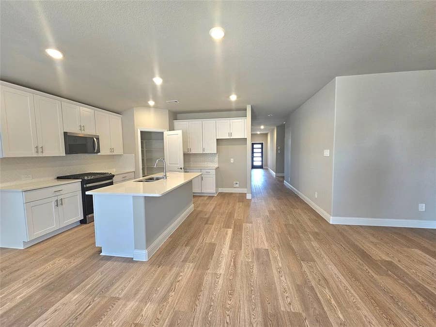 Property photo for 2101 Gustavus Drive, Sherman, TX