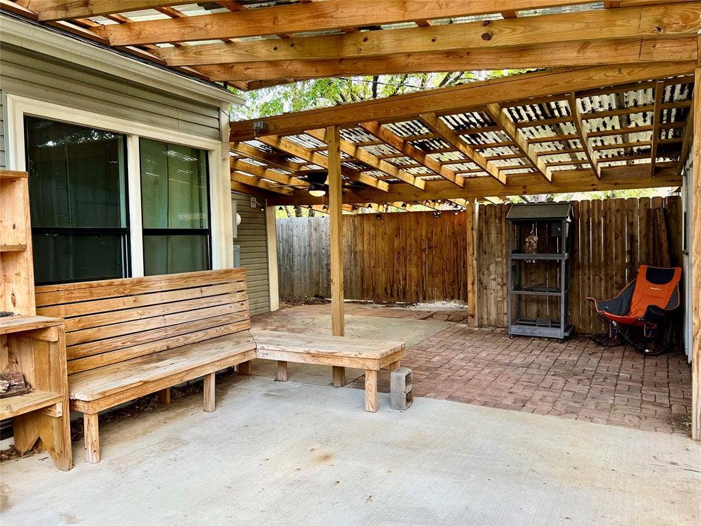 603 W Cedar Street, Nocona, TX 76255 603 W Cedar Street, Nocona, TX 76255