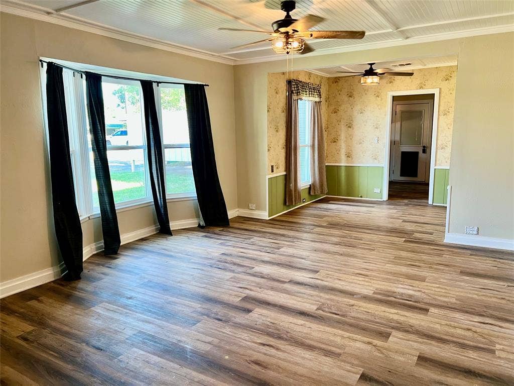 603 W Cedar Street, Nocona, TX 76255 603 W Cedar Street, Nocona, TX 76255