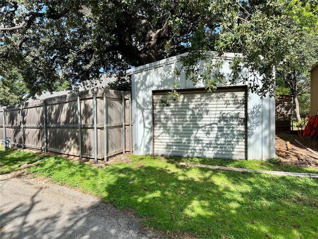 603 W Cedar Street, Nocona, TX 76255 603 W Cedar Street, Nocona, TX 76255