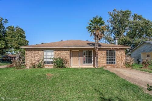 Property photo for 3501 Nikki Lynn Drive, Bossier City, LA