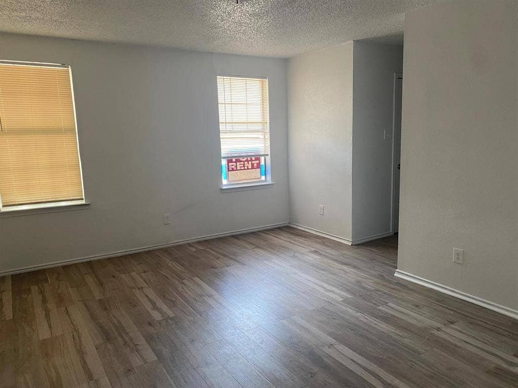 8005 ROTHINGTON Road, #45, Dallas, TX 75227 8005 ROTHINGTON Road, #45, Dallas, TX 75227