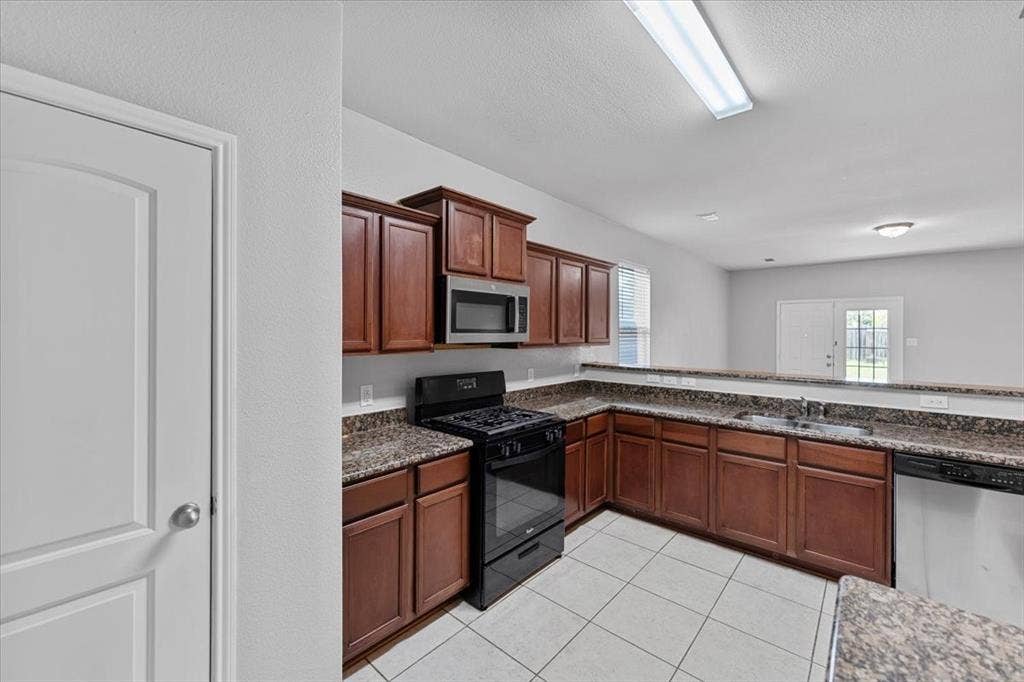 2043 Fair Crest Trail, Forney, TX 75126 2043 Fair Crest Trail, Forney, TX 75126