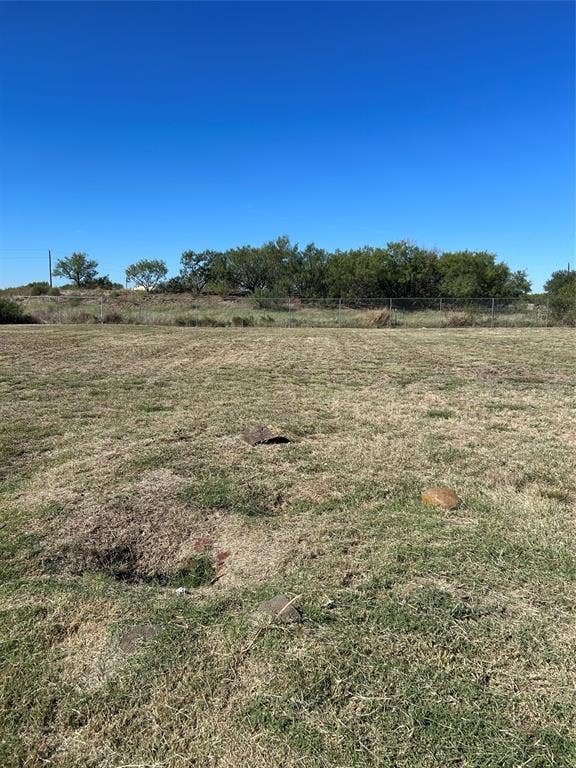 110 Hutchins Road, Olney, TX 76374 110 Hutchins Road, Olney, TX 76374