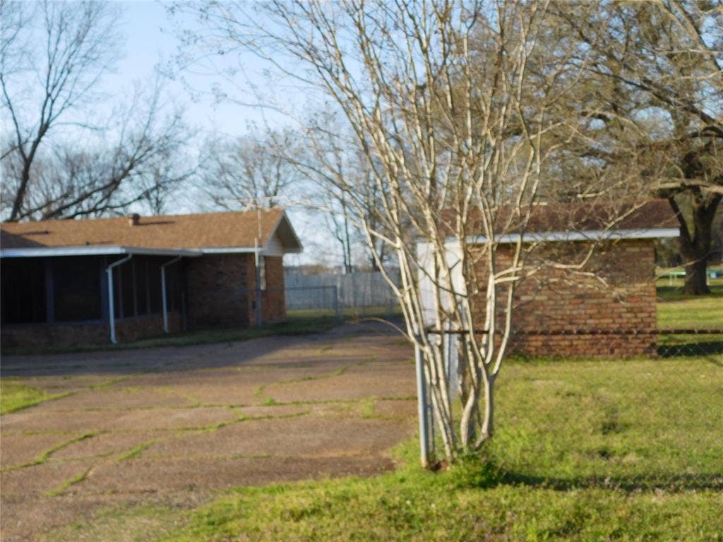 4400 Airline Drive, Bossier City, LA 71111 4400 Airline Drive, Bossier City, LA 71111