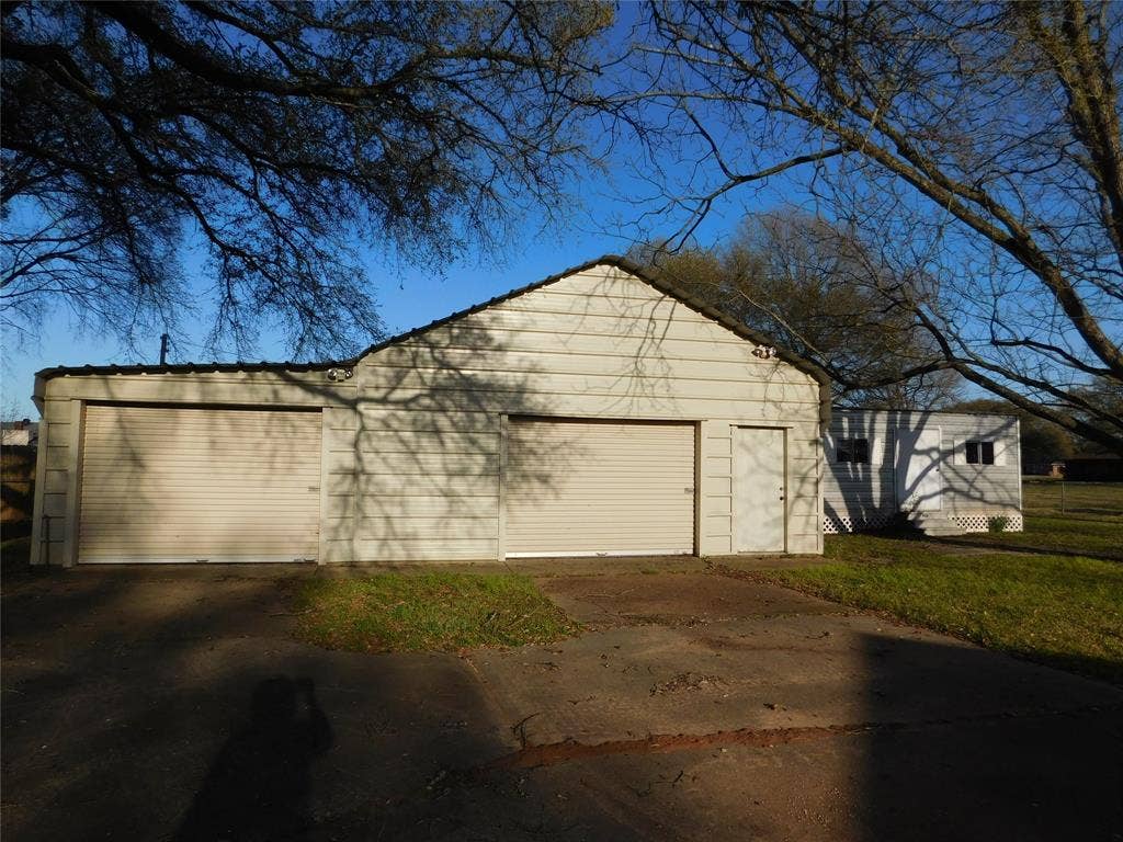 4400 Airline Drive, Bossier City, LA 71111 4400 Airline Drive, Bossier City, LA 71111
