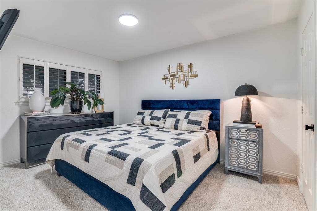 2209 Vicksburg Drive, Sachse, TX 75048