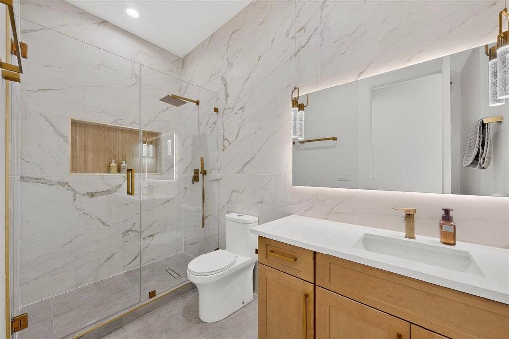 1908 Eddie Drive, Irving, TX 75062 1908 Eddie Drive, Irving, TX 75062