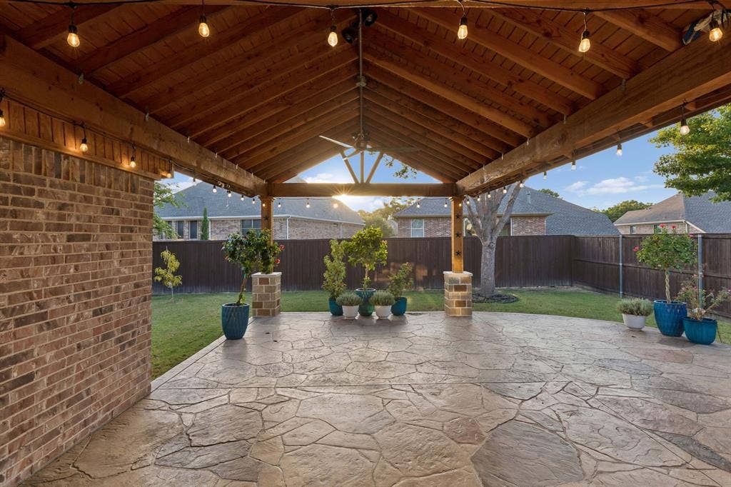 813 Park Place Lane, McKinney, TX 75071 813 Park Place Lane, McKinney, TX 75071