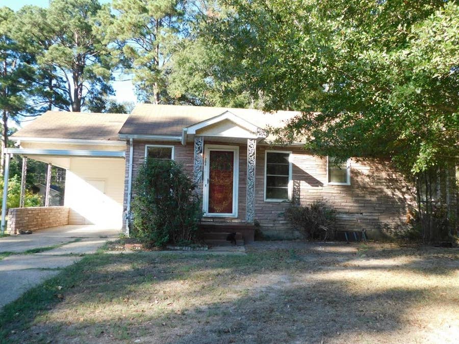 Property photo for 204 ELMWOOD Street, Springhill, LA