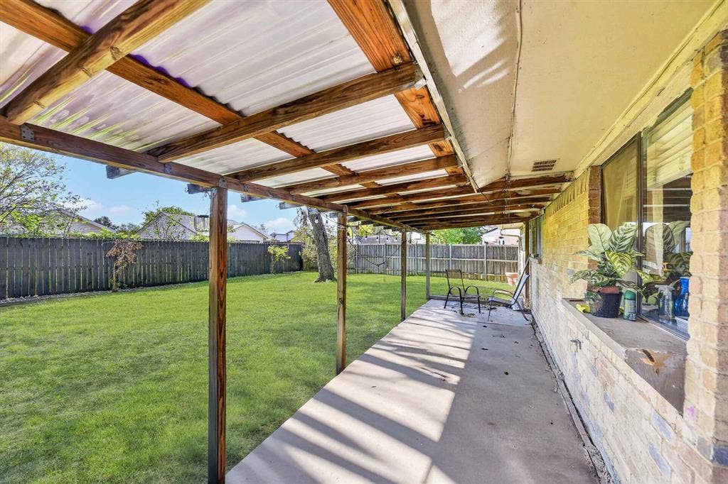 2010 Statler Drive, Carrollton, TX 75007