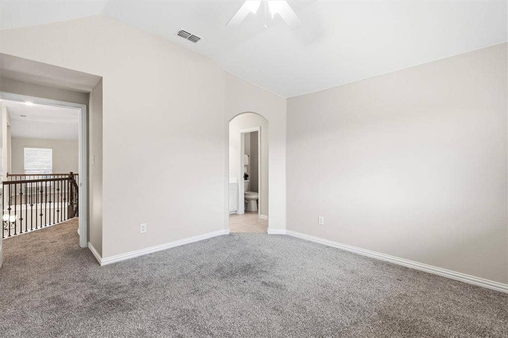7710 Keith Lane, Sachse, TX 75048 Upstairs bedroom with access to Jack and Jill bathroom.