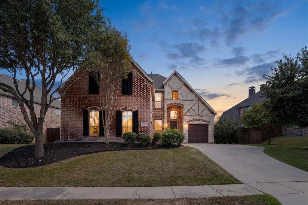 7710 Keith Lane, Sachse, TX 75048 Welcome home to 7710 Keith Lane, Sachse, Texas in the highly rated Wylie ISD!