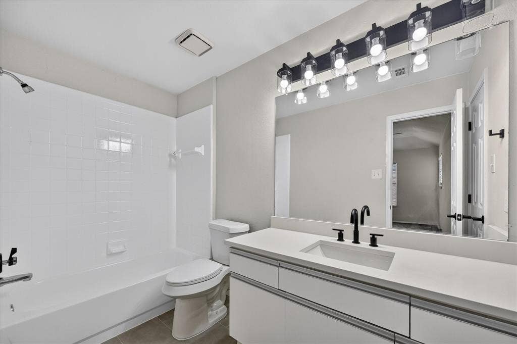 18727 Riverstone Court, Dallas, TX 75252