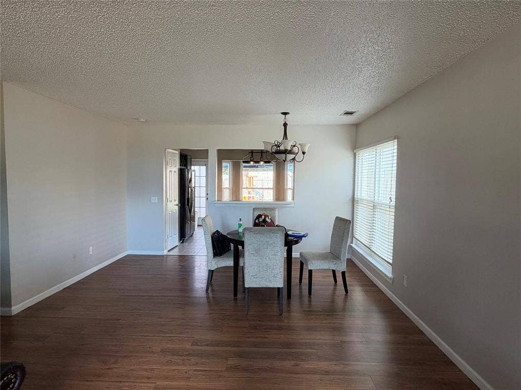 302 Pool Street, Cedar Hill, TX 75104 302 Pool Street, Cedar Hill, TX 75104