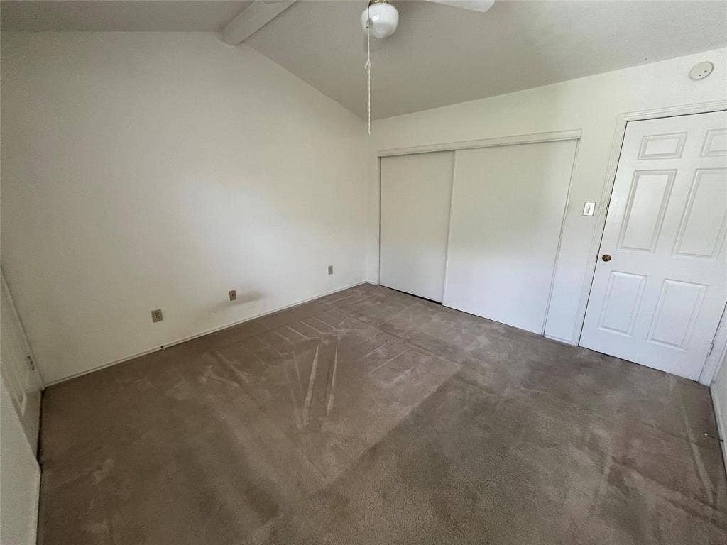 501 Arbor Creek Drive, #207, Euless, TX 76039