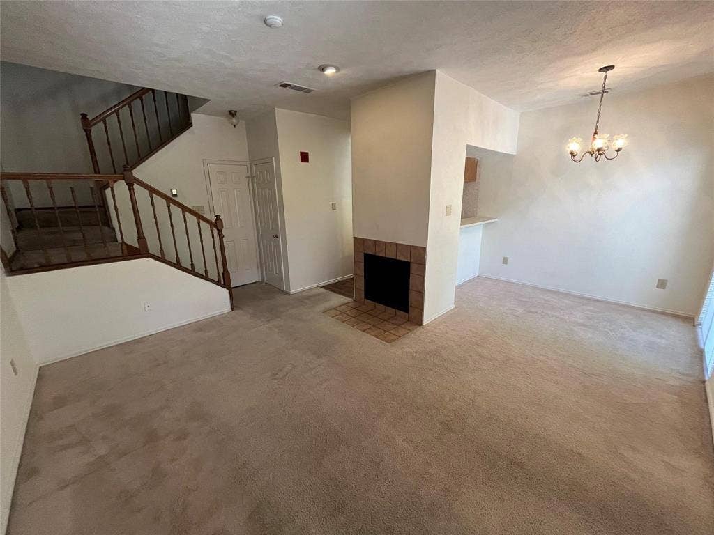 501 Arbor Creek Drive, #207, Euless, TX 76039