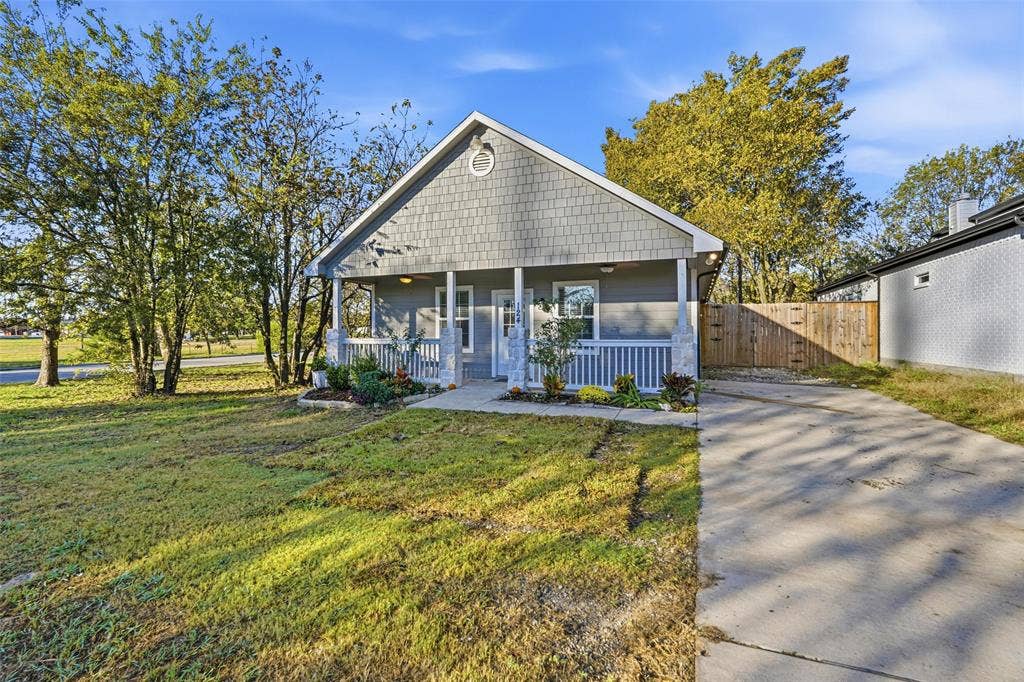 124 Chris Drive, Rockwall, TX 75032 124 Chris Drive, Rockwall, TX 75032