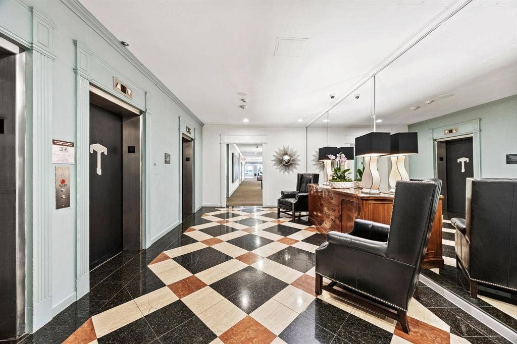 3883 Turtle Creek Boulevard, #317, Dallas, TX 75219 Elevator Lobby