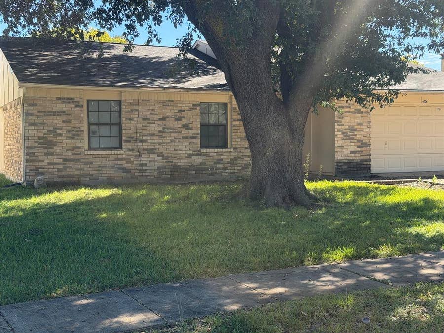 Property photo for 5706 Briarcrest Drive, Garland, TX