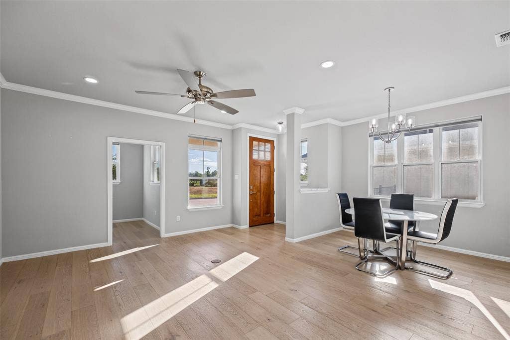 505 Eastpark Lane, Granbury, TX 76049