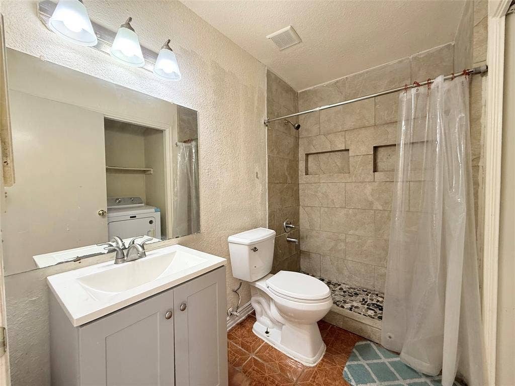 1708 Liberty Lane, Mesquite, TX 75149 1708 Liberty Lane, Mesquite, TX 75149