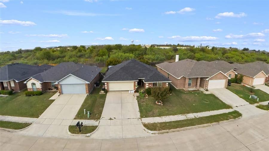 Property photo for 1221 Camden Yard Drive, Burleson, TX