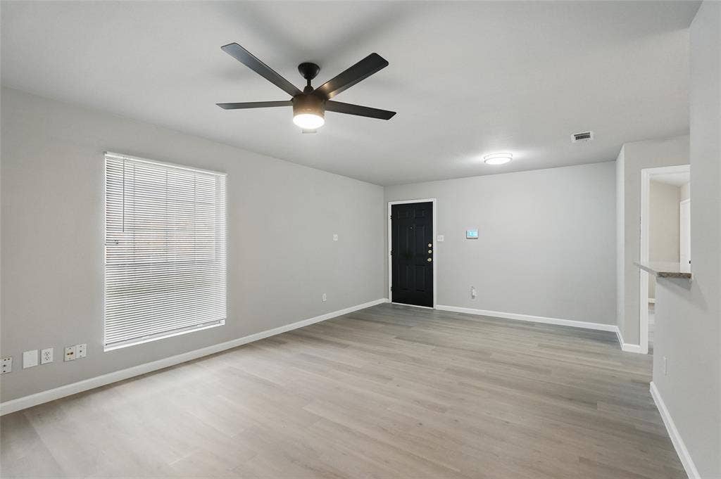 921 Potomac Drive, Lancaster, TX 75134
