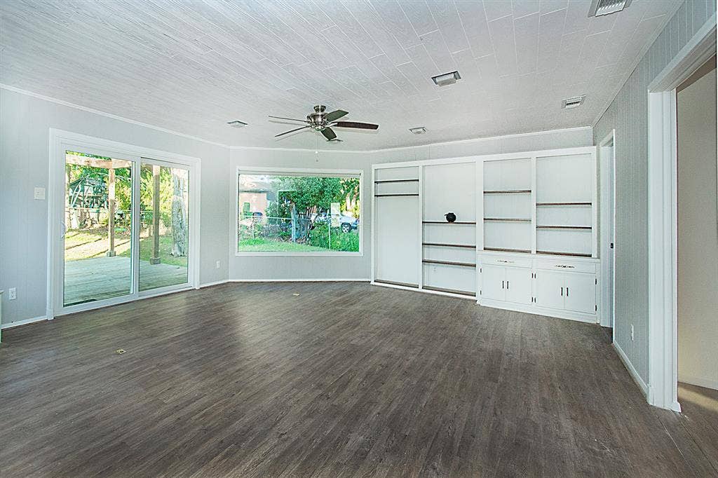 2706 S 5Th Street, Garland, TX 75041 2706 S 5Th Street, Garland, TX 75041