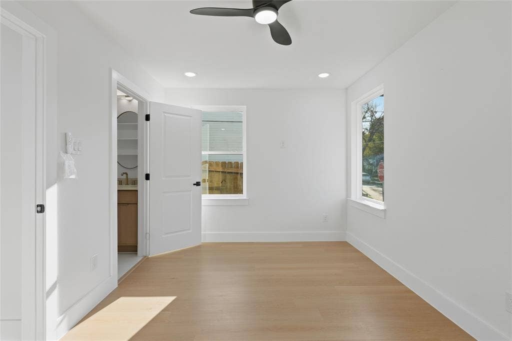 2400 Dyson Street, Dallas, TX 75215 2400 Dyson Street, Dallas, TX 75215