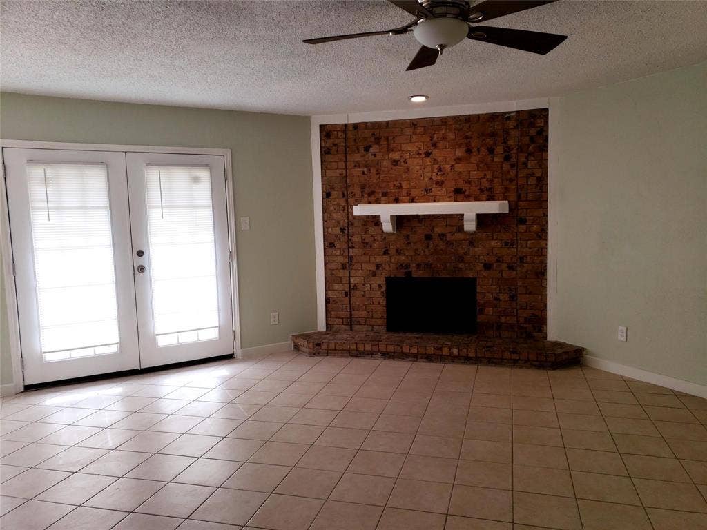 1202 Toyah Creek Lane, Garland, TX 75040