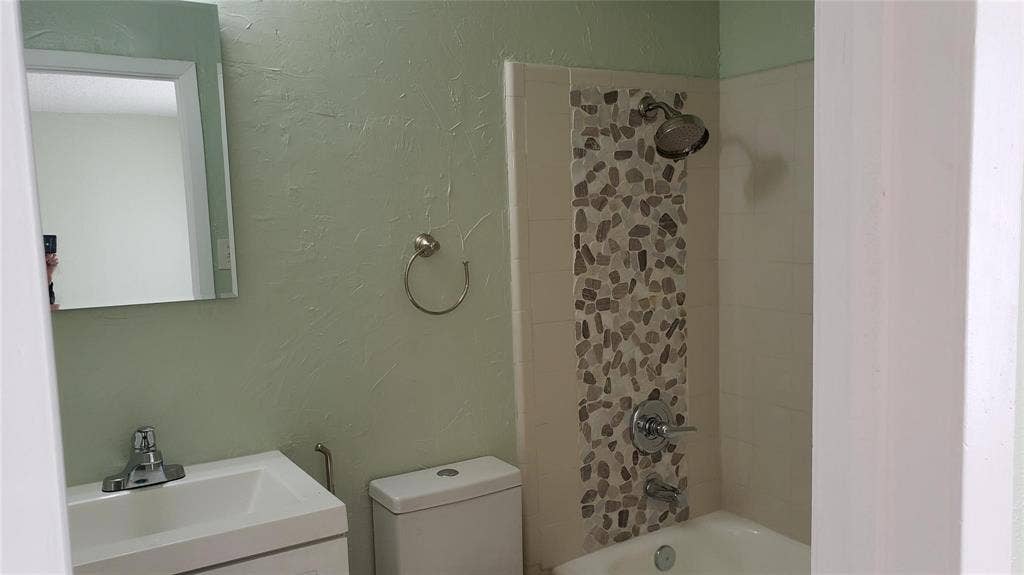 1202 Toyah Creek Lane, Garland, TX 75040