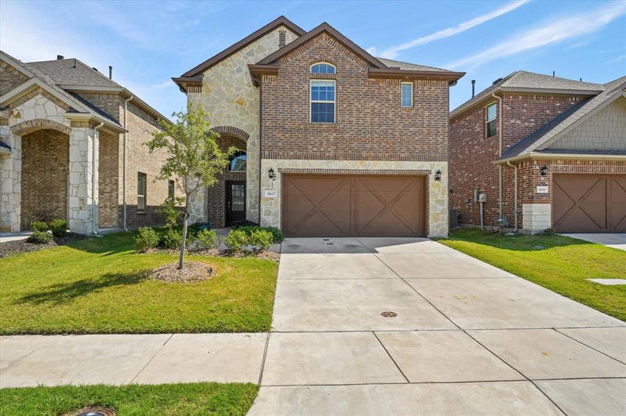 Property photo for 18117 Lakefront Court, Forney, TX