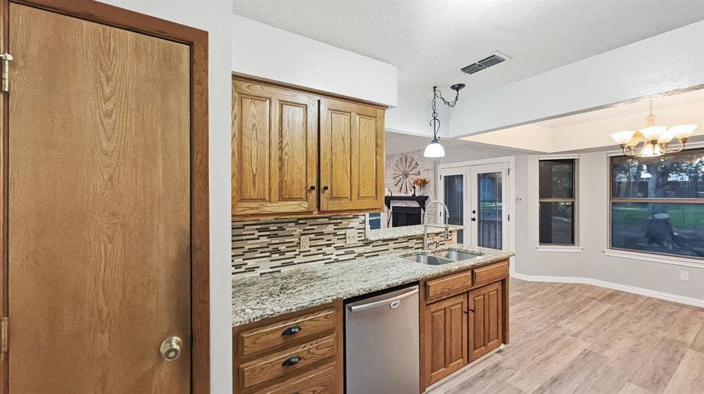 1903 W Spanish Oak Drive, Granbury, TX 76048 Pantry inside the kitchen