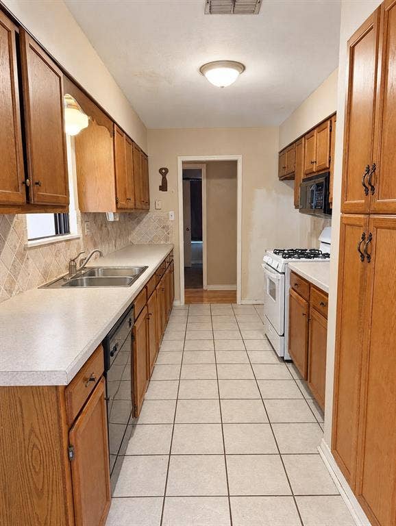 7332 S Noel Drive, Shreveport, LA 71107