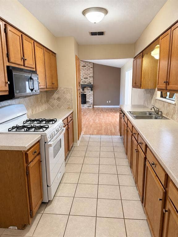 7332 S Noel Drive, Shreveport, LA 71107