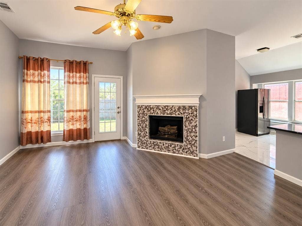 1906 Dartbrook Drive, Rowlett, TX 75089 1906 Dartbrook Drive, Rowlett, TX 75089