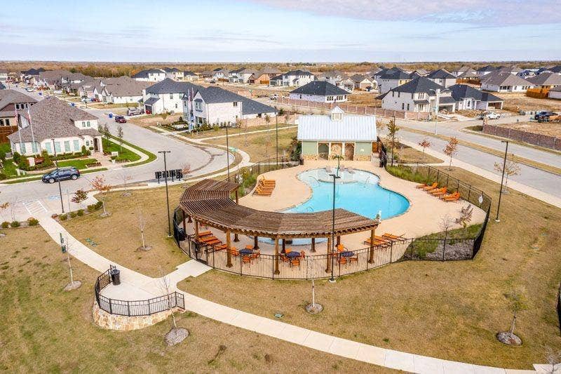 Creekside - Community Pool