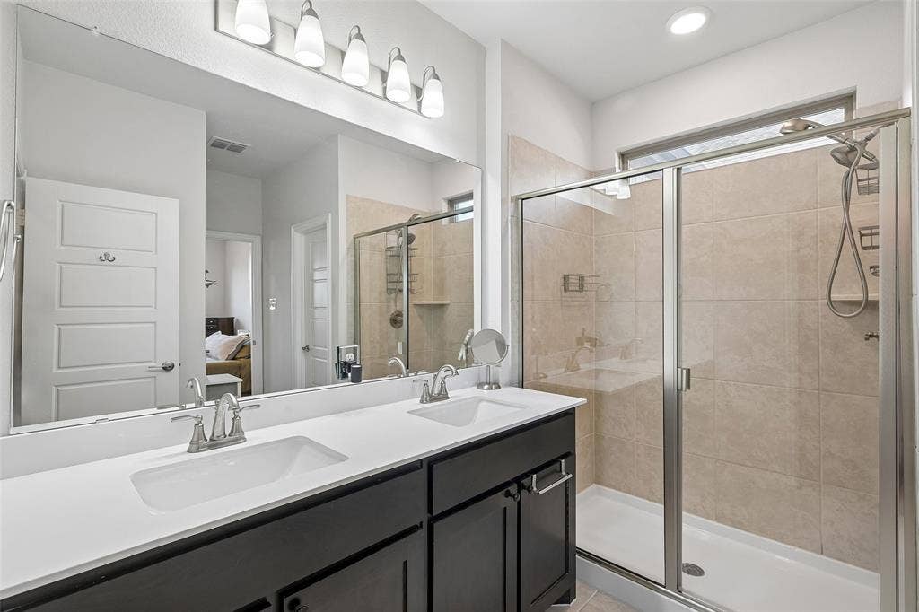 4036 Sparrow Trail, Melissa, TX 75454 Primary Bathroom