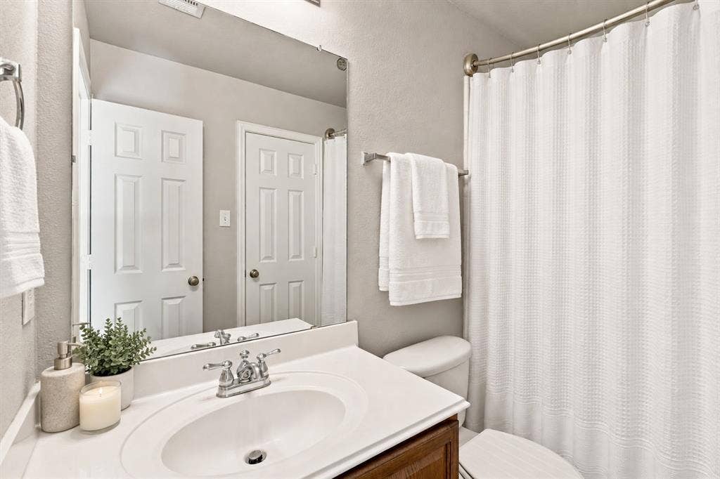 5416 Ridgepass Lane, McKinney, TX 75071 5416 Ridgepass Lane, McKinney, TX 75071