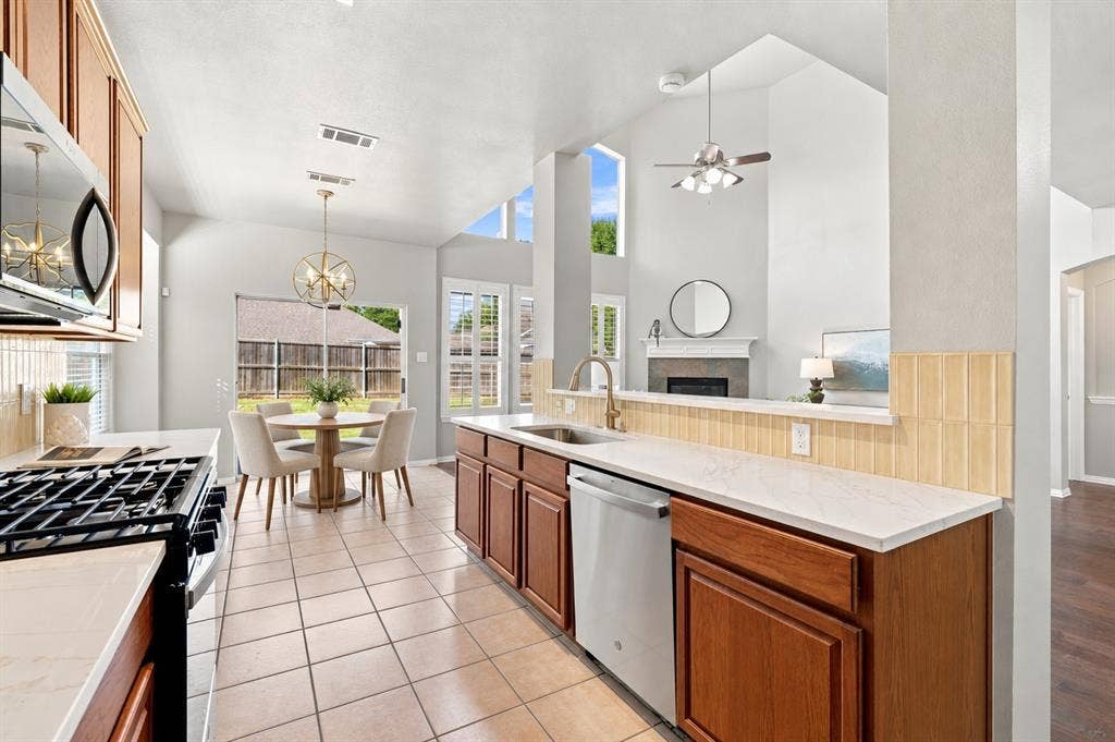5416 Ridgepass Lane, McKinney, TX 75071 5416 Ridgepass Lane, McKinney, TX 75071