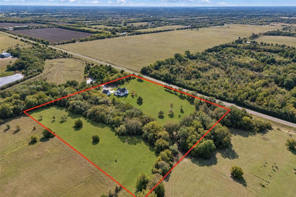 15411 County Road 482, Van Alstyne, TX 75495 15411 County Road 482, Van Alstyne, TX 75495