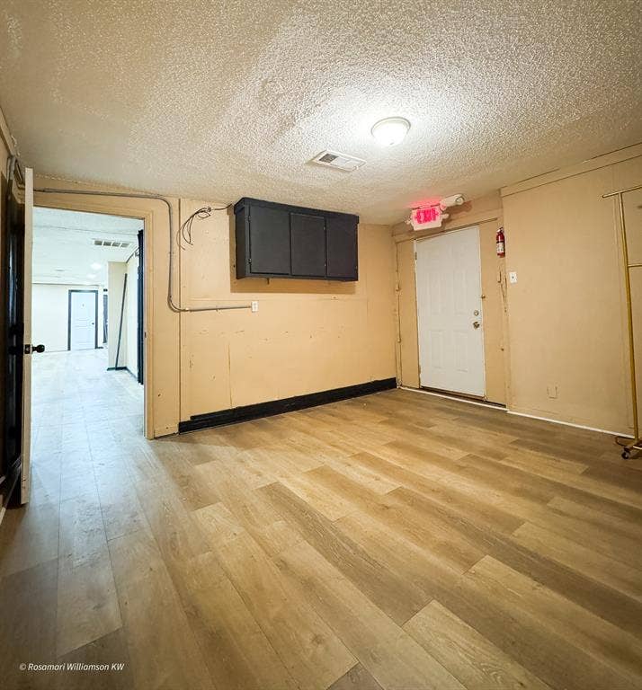 2915 S Lancaster Road, Dallas, TX 75216 2915 S Lancaster Road, Dallas, TX 75216