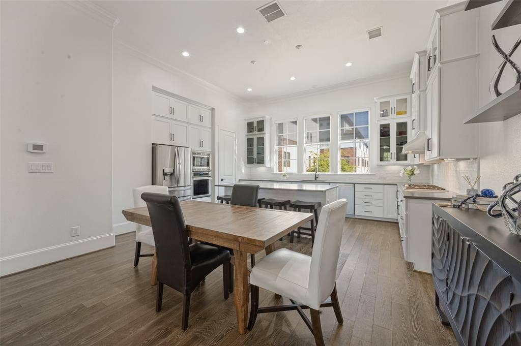 707 WILL RICE Avenue, Irving, TX 75039 707 WILL RICE Avenue, Irving, TX 75039