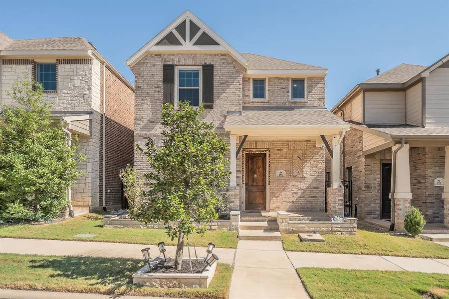 Property photo for 256 Harbor Hills Drive, Flower Mound, TX
