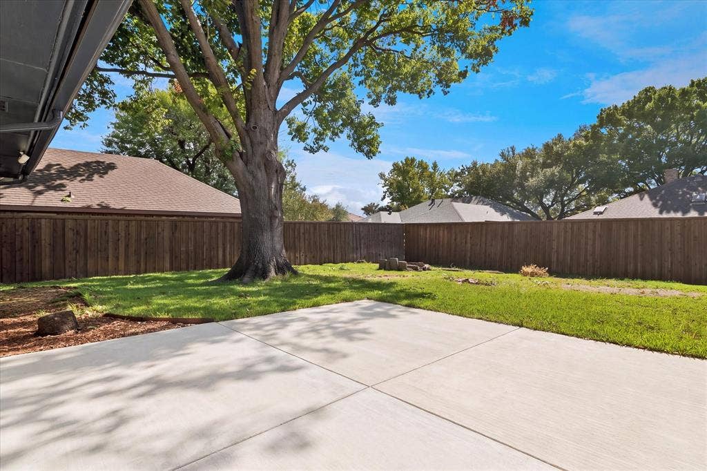 1704 Papeete Drive, Plano, TX 75075
