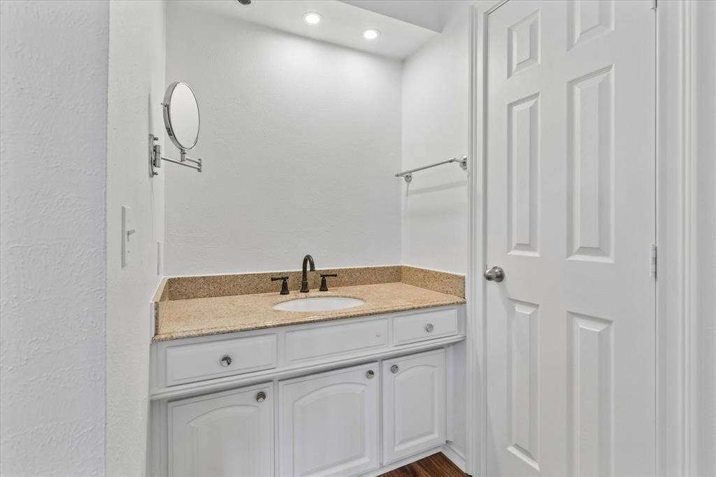 1704 Papeete Drive, Plano, TX 75075